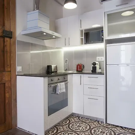 Tendency Apartments - Sagrada Familia-3